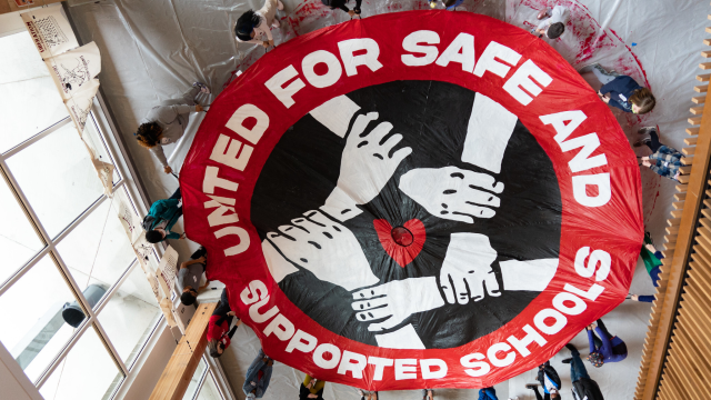 union and collective bargaining art build